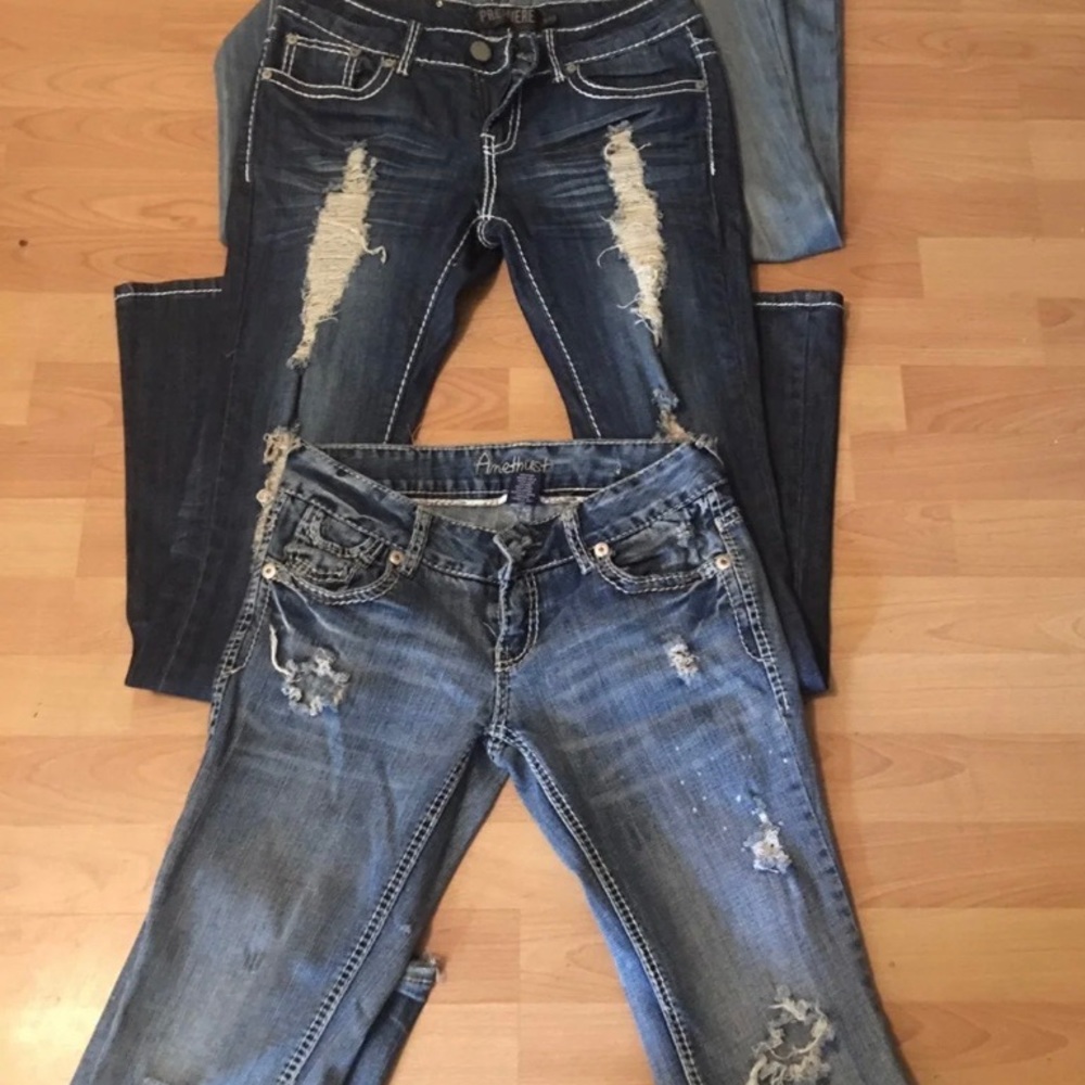 Jeans - Picture 2 of 2